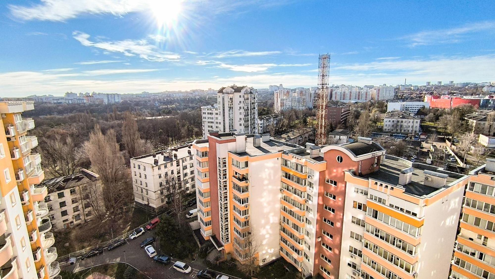 Комната С Двухместной Кроватью В Квартире С Общим Душем И Кухней, Double Room In A Guest Apartment, Camera La Cheie In Apartament Cu Dus Si Bucatarie Comuna Chisinau Exterior foto