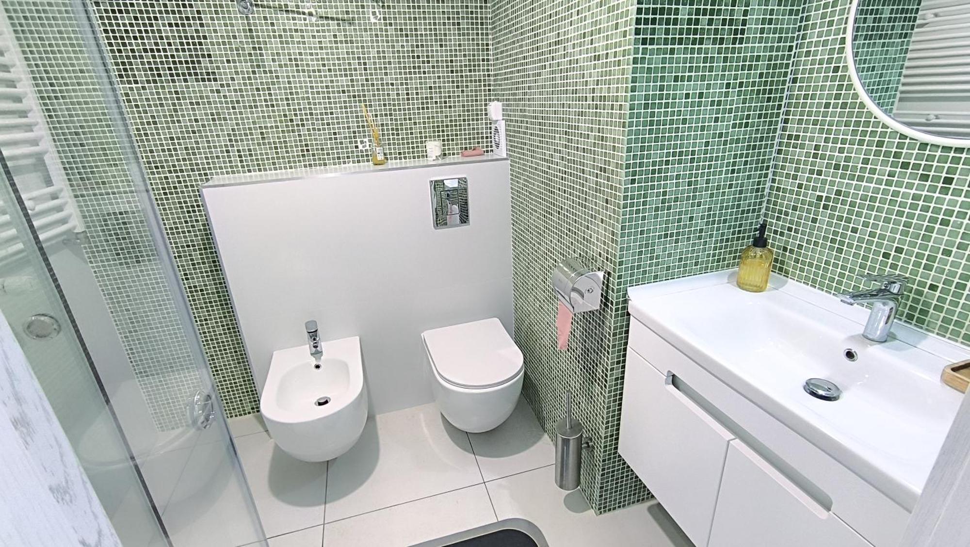 Комната С Двухместной Кроватью В Квартире С Общим Душем И Кухней, Double Room In A Guest Apartment, Camera La Cheie In Apartament Cu Dus Si Bucatarie Comuna Chisinau Exterior foto