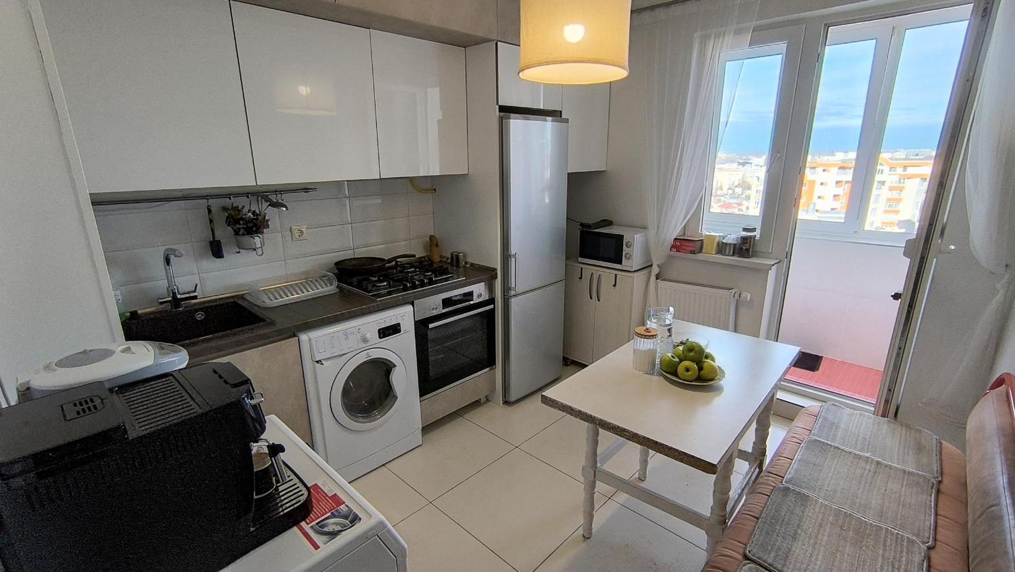 Комната С Двухместной Кроватью В Квартире С Общим Душем И Кухней, Double Room In A Guest Apartment, Camera La Cheie In Apartament Cu Dus Si Bucatarie Comuna Chisinau Exterior foto